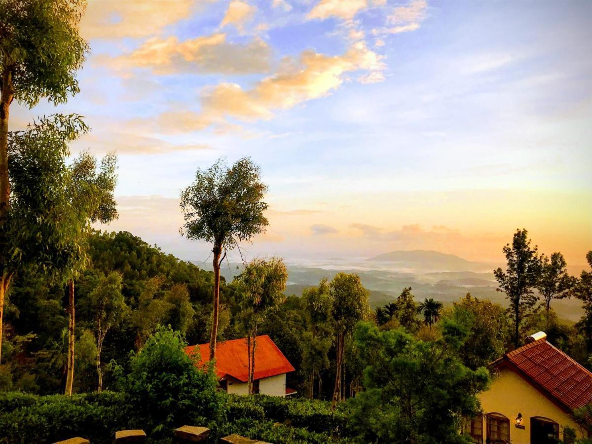 Tea Terrace Vythiri Hotel Ваянад Екстериор снимка